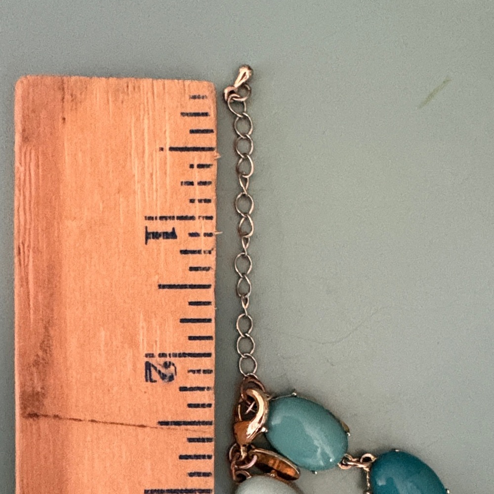 Charming Charlie Teal Aqua Statement Bib Necklace Gold Tone Crystal π - Picture 7 of 7